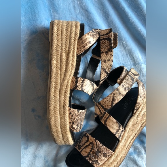 Reptile vegan leather sandals espadrilles platforms - Picture 6 of 14